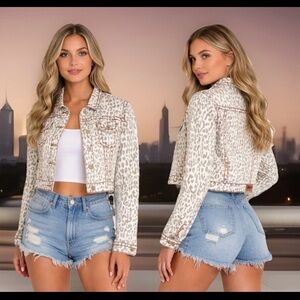 NWT Rose Royce Women's Animal Print Jean Jacket - Cream